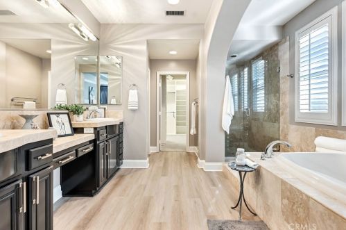 8208 Bailey Way, Anaheim CA  92808-2532 exterior