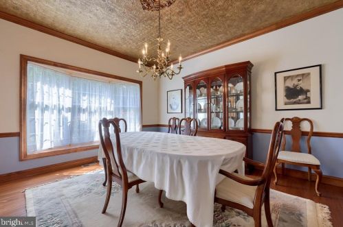 1991 Pickering Trl, Lancaster PA 17601-4972 exterior