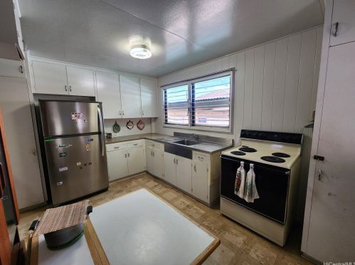 2526 Gardenia St, Honolulu HI  96816-3502 exterior