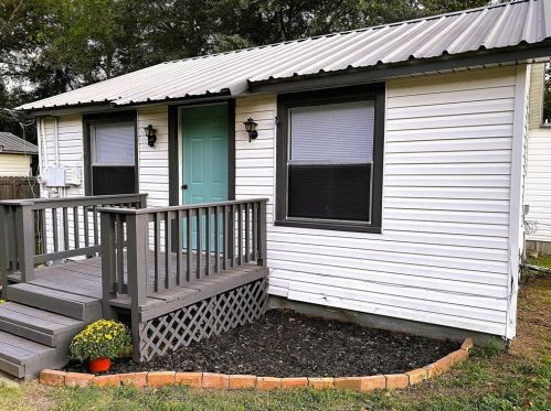 604 Lloyd Ave, Oak Grove, TX 75783-2332