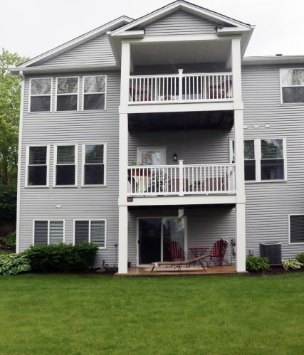 243 Ridge Rd, North Aurora, IL 60542-9172