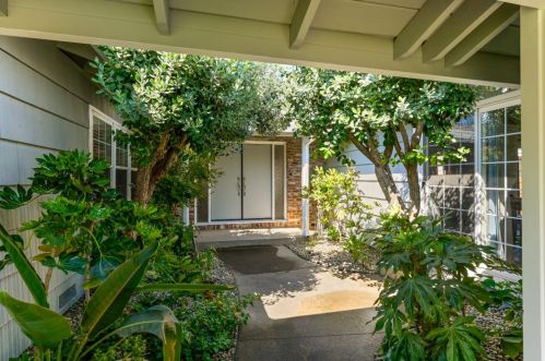 6437 Parkcrest Way, Citrus Heights, CA 95621-6110