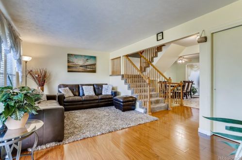 11718 Canal Dr, Denver, CO 80011-8209