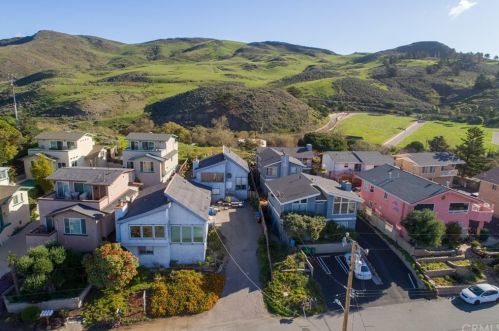 1983 Circle Dr, Cayucos, CA 93430-1463