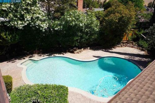 1813 Alicante Ct, Concord, CA 94521-2456
