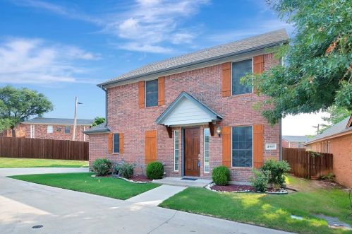 4905 Ridglea Hills Ct, Fort Worth, TX 76116-9195