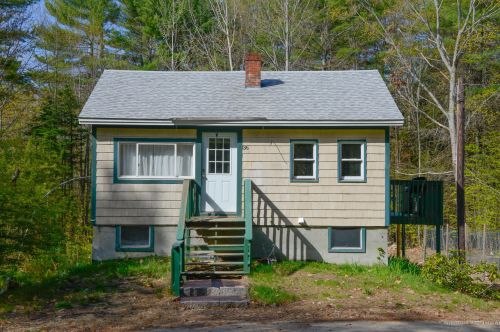 36 North Rd, Bridgton, ME 04009-3817