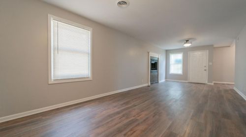 8436 Gordon Dr, Hammond IN  46322-1107 exterior