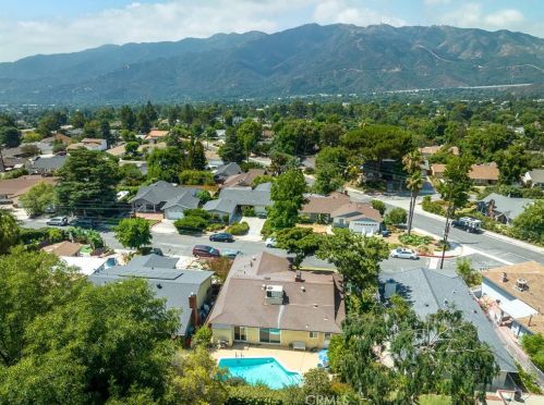 3451 Mevel Pl, Glendale CA  91214-1141 exterior