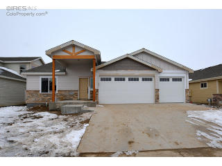 409 Pinyon St, Longmont, CO 80530-7069