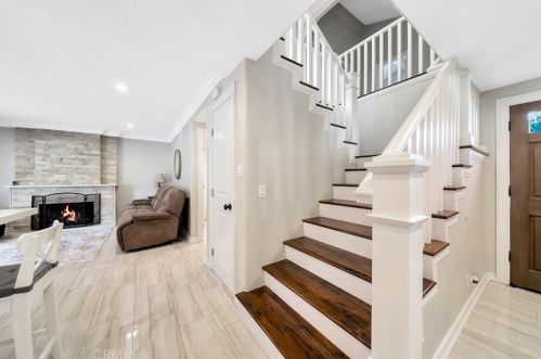 120 Wade Cir, Anaheim CA 92807-3119 exterior