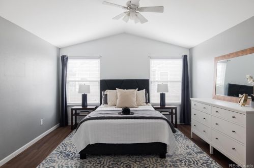 5008 Evanston St, Aurora CO 80014-3920 exterior