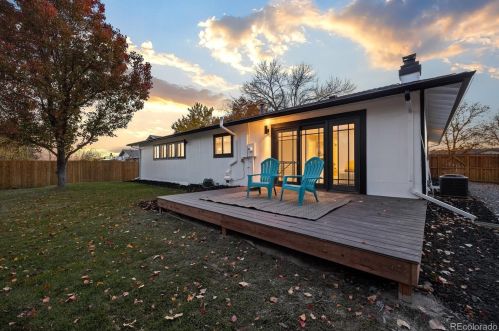 7330 Syracuse Ct, Englewood CO  80112-1749 exterior