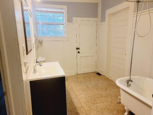 1004 Green St, Conyers GA  30012-5406 exterior