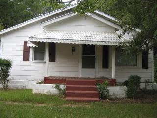 59 Bomar St, Inman, SC 29349-1306