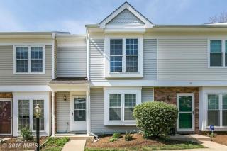 42 Essex Sq, Dulles VA  20164-3228 exterior