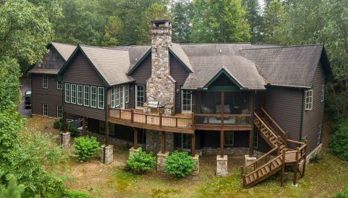 2359 Persimmon Rd, Clayton, GA 30525-3348
