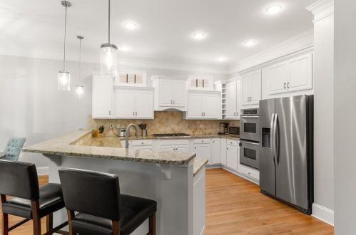 1504 Markan Dr, Atlanta GA  30306-2226 exterior