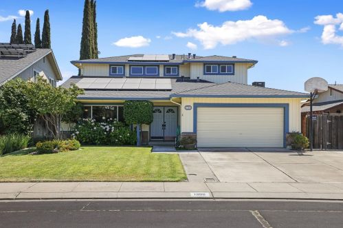1386 Wawona St, Manteca, CA 95337-6705