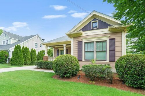 1247 Eubanks Ave, Atlanta, GA 30344-4906