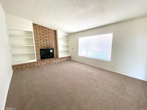 13337 Avenue, Pearblossom, CA 93553-3203