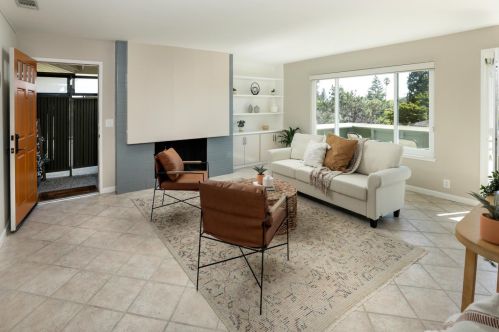 134 Lyell St, Los Altos, CA 94022-4044