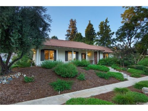 917 25th St, Upland, CA 91784-1007