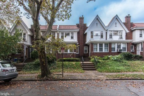 5728 Front St, Philadelphia, PA 19120-2404