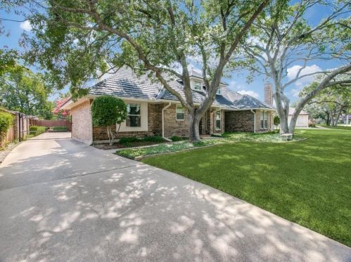 5109 Ledgestone Dr, Fort Worth TX  76132-2018 exterior