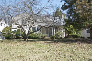 329 Northern Pkwy, Ridgewood, NJ 07450-2626