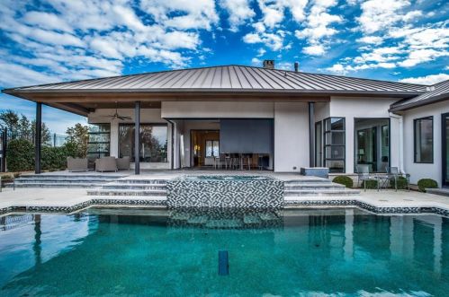 6821 Saucon Valley Dr, Fort Worth, TX 76132-7125