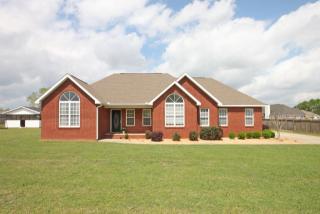 113 Mallards Landing Dr, Kathleen, GA 31047-2080