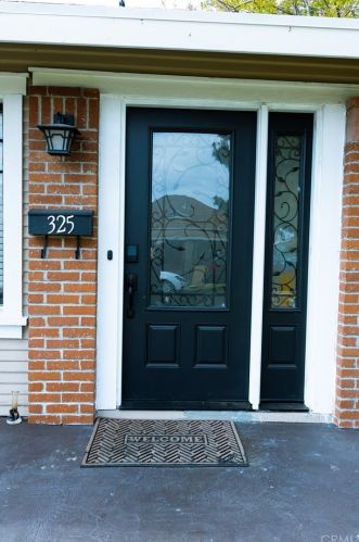 325 Sycamore St, Anaheim, CA 92805-2720
