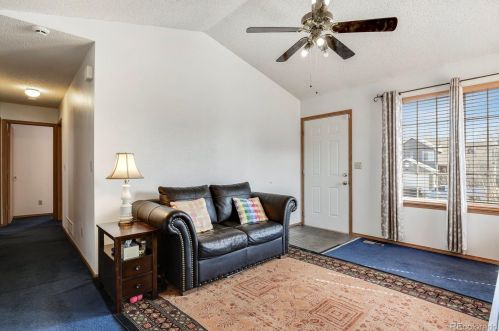 1787 Granby Ct, Aurora CO 80012-6293 exterior