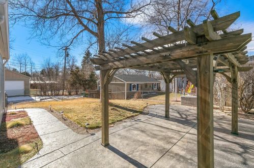 1350 Amherst Ave, Englewood CO 80113-1756 exterior