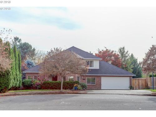10250 Ladd Ct, Tualatin, OR 97062-7087