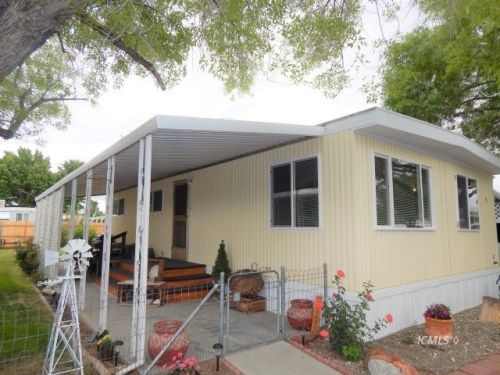 2285 Galloway Ave, Bishop, CA 93514-2017