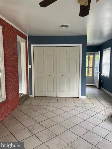 721 Morison St, Charles Town WV  25414-1436 exterior