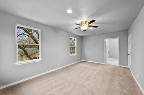 3824 Kimbo Rd, Fort Worth TX 76111-6209 exterior