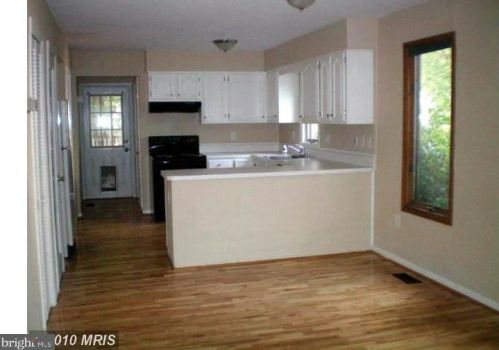 1226 Hawthorne St, Shady Side MD  20764-9670 exterior