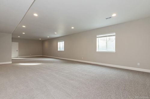 5795 Grand Baker Ct, Aurora CO 80016 exterior