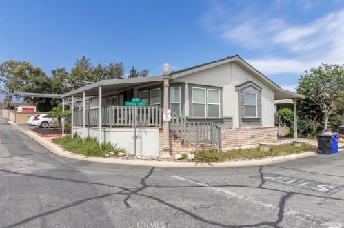 1400 13th St, Upland CA 91786-2967 exterior