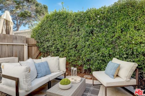 717 Copeland Ct, Santa Monica, CA 90405-4444