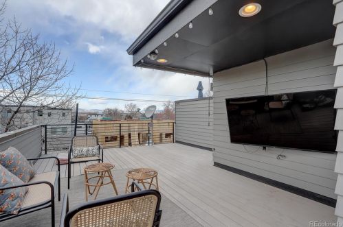 2755 Acoma St, Englewood CO  80110-1503 exterior