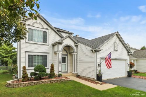 415 Persimmon Ln, Hanover Park, IL 60103-1583