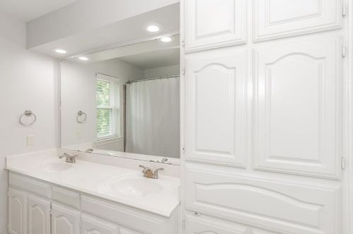 8509 Lake Country Dr, Fort Worth TX  76179-3130 exterior