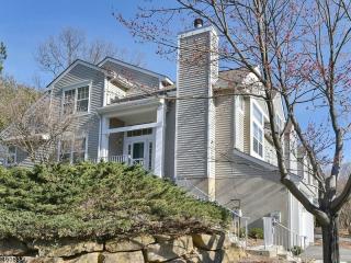100 Woodmont Dr, Dover, NJ 07869-3743