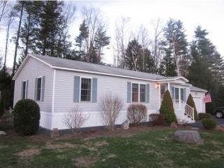4 Timberline Dr, Tilton, NH 03276-5641
