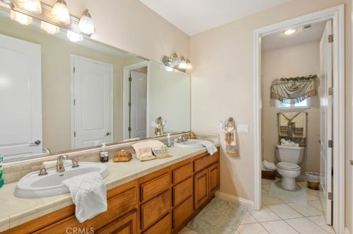 18003 Green Orchard Pl, Riverside CA  92508-8743 exterior