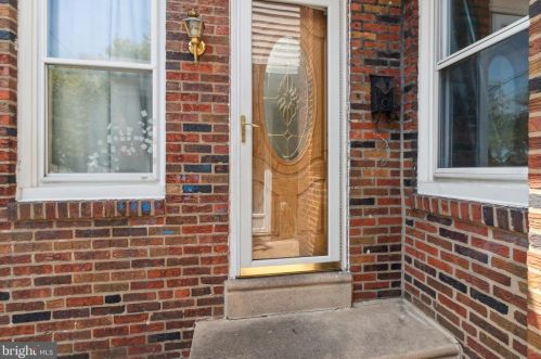 6330 Brous Ave, Philadelphia, PA 19149-3022